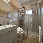 With Garden - Larihome A62 Apartament Domaso